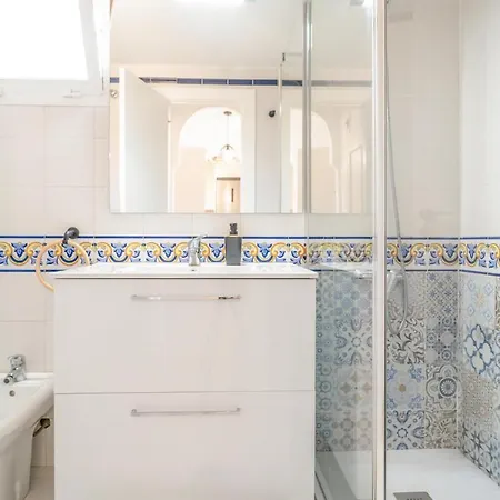Apartment In With Outdoor Swimming Pool, Wifi And 1 Bedrooms *