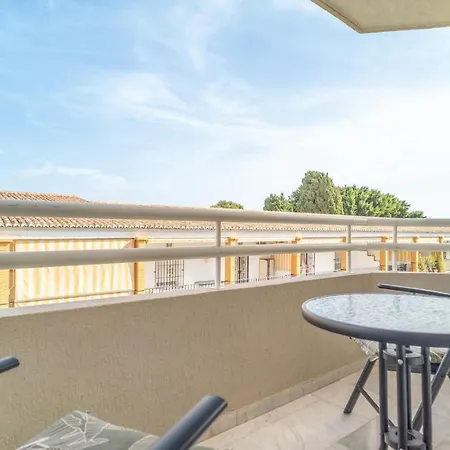In With Outdoor Swimming Pool, Wifi And 1 Bedrooms Torremolinos